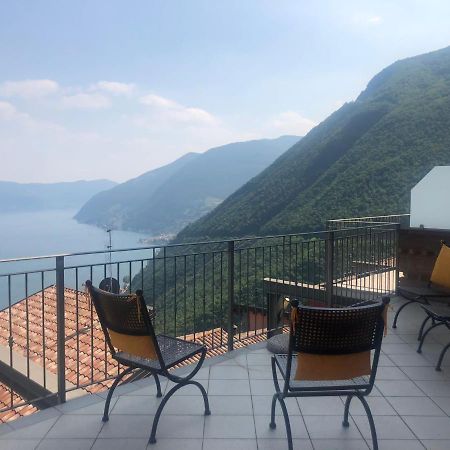 La Villetta In Residence Con Piscina E Vista Lago Parzanica Zewnętrze zdjęcie