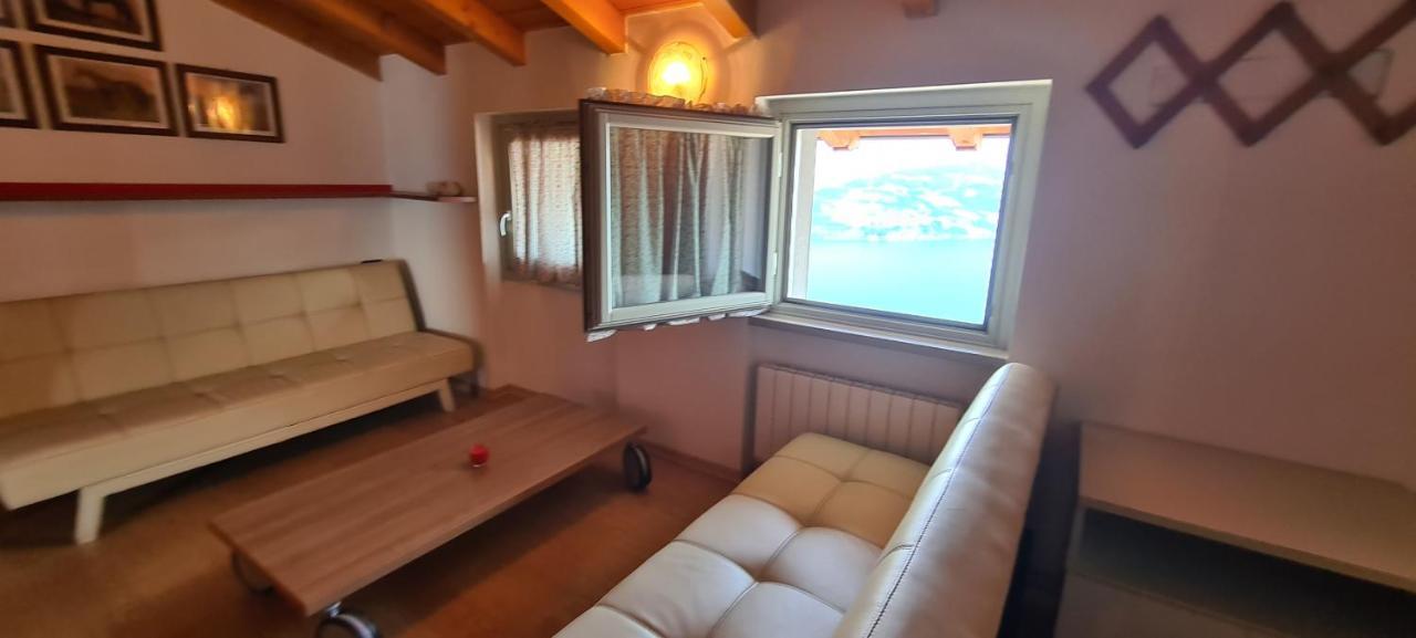 La Villetta In Residence Con Piscina E Vista Lago Parzanica Zewnętrze zdjęcie