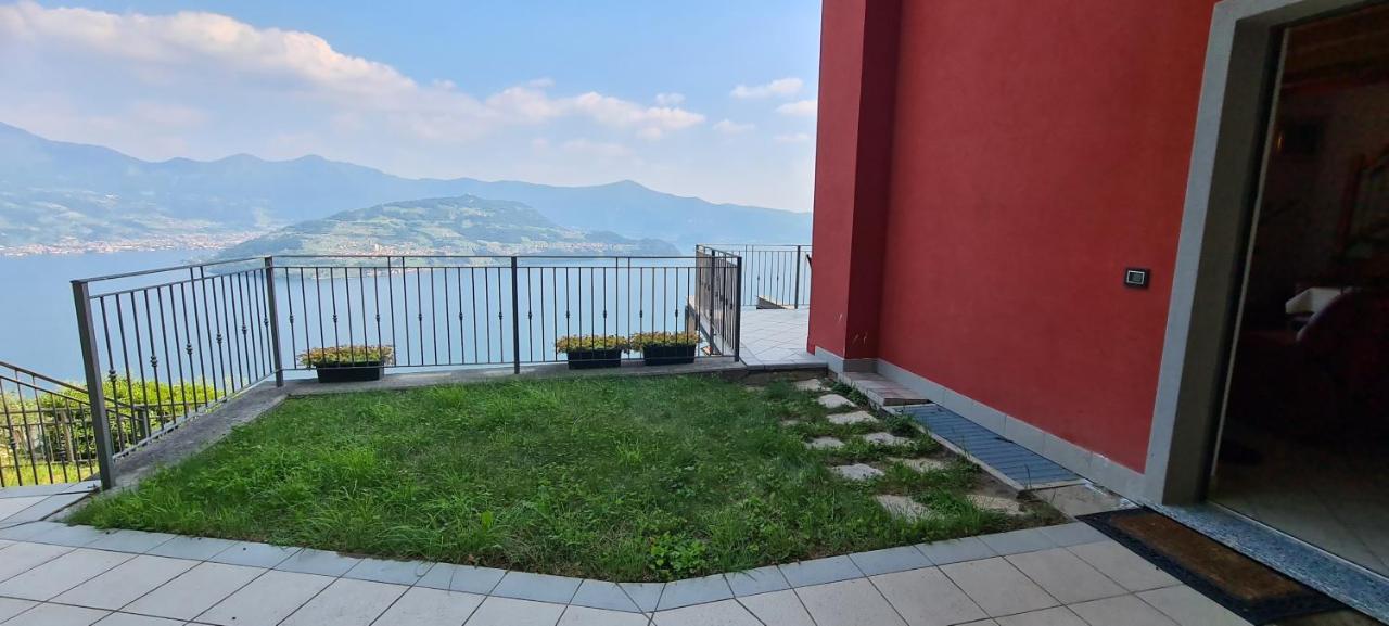 La Villetta In Residence Con Piscina E Vista Lago Parzanica Zewnętrze zdjęcie